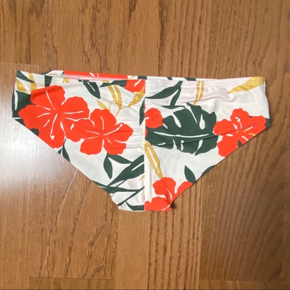 NWT! Vince Camuto Tropical Print Bikini Bottom - Picture 6 of 7